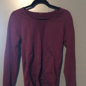 Fabletics long sleeve breathable top